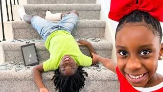 Thumbnail: My EVIL Sibling PUSHED Me Down The STAIRS
