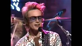 Thumbnail: Spacehog - In the Meantime [Conan 1-5-96]