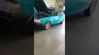 Thumbnail: Immaculate Volvo 244 13B turbo