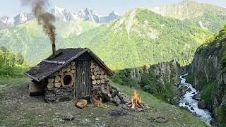 Thumbnail: Solo Bushcraft: Off-Grid Survival Cabin with My Dog