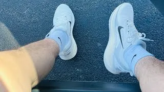 Thumbnail: Nike Vomero 18 Review: Comfortable 4ever