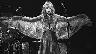 Thumbnail: The Exact Moment Fleetwood Mac Found Their Magic | Hypnotized Live 1975