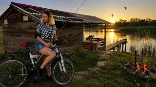 Thumbnail:     Solo Adventure to a Hidden Fishing Spot |  ASMR