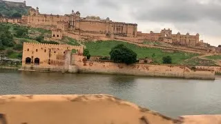 Thumbnail: Driving to Amber Fort 😍 Jaipur’s Most Stunning Road View Ever! 🇮🇳 #pinkcity 