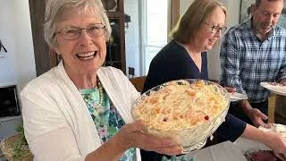 Thumbnail: 25 Forgotten Homemade Snacks From the '70s We Want Back