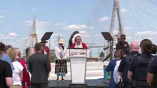 Thumbnail: Canadian Indigenous communities sing morning song, perform blessing at opening of Gordie Howe bridge