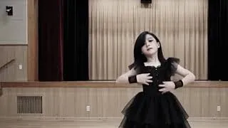 Thumbnail: GIRL OOTD VIDEO FASHION DANCE