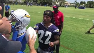 Thumbnail: Chargers Jason Verrett, Tre Boston autographs for fans