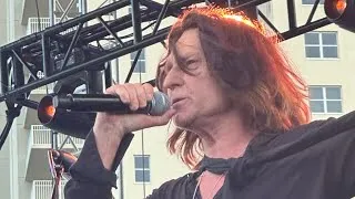 Thumbnail: John Waite at “Rockin’ in Paradise with Styx” October 9 , 2025.
