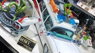 Thumbnail: MONDO Real Ghostbusters Ecto-1 SDCC 2026