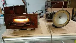 Thumbnail: Victor RE-45 (1929) - trying out the tuner and amplifier