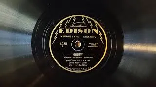 Thumbnail: Vaugh De Leath (and Her Buddies) - Honey - 1929