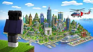 Thumbnail: I Found a Secret Billionaire City in this Minecraft SMP...