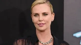 Thumbnail: Charlize Theron’s Micro Bikini Photos That Will Make You Drool!