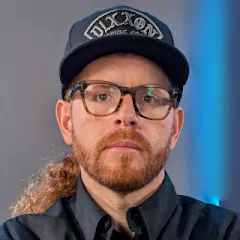 Avatar of Cameron Fleury