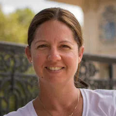 Avatar of Christine McLaren Art