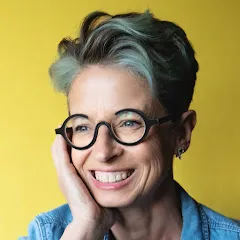 Avatar of Dr Liz O'Riordan