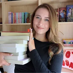 Avatar of Ellen Reads