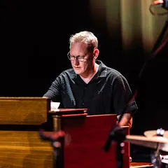 Avatar of Phil Wilkinson Music