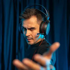 Avatar of reZi - Born To Be a Gamer
