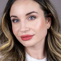 Avatar of Valentina