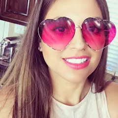 Avatar of Vivian Tries