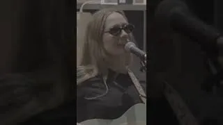 Thumbnail: Julia Jacklin performing ‘Get Away From Me (I Think I’ll Love You Soon)’ at Spindizzy in Dublin 💎