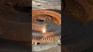 Thumbnail: 2000w Laser Cleaning Machine removes heavy rust - Frequency Setting Demo