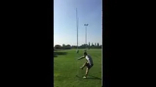 Thumbnail: Jonny Wilkinson still in kicking training, and it's never an easy one!!!