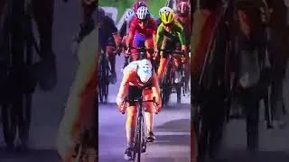 Thumbnail: AMAZING Finish to Worlds 2022 Womens Road Race