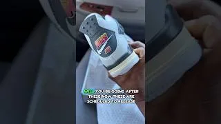 Thumbnail: EARLY LOOK & SIZING TIP FOR THE NEW JORDAN 4 COMIC RELEASING JULY 25TH FOR 230$!