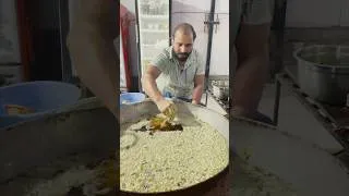 Thumbnail: Surat’s Iron Man Bhajiya wala