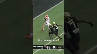 Thumbnail: Clutch catch 👏 #clemson #clemsonfootball  #football #accfootball #collegefootball #clemsontigers