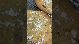 Thumbnail: Tasty Chocolate chip cookies with artisanal Maldon Salt #chocolatechipcookies #cookiedecorating