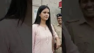Thumbnail: मोमोज़ वाले लड़के को मारना पड़ा भारी! 👊💥