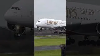 Thumbnail: Rate this landing 👇
