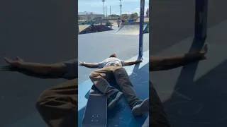 Thumbnail: #skateboardvibes #skateclip #skatepark #skatetrick #skateordie #skateandlive #skateboard #skateramp