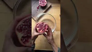 Thumbnail: How to Seed a Pomegranate