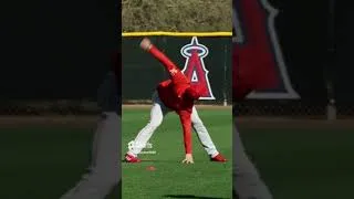 Thumbnail: ShoheiOhtani & Angels hold first team workout of spring training