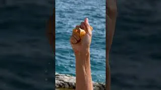 Thumbnail: Freshly squeezed: Satsuma Breeze. 🍊 #alo