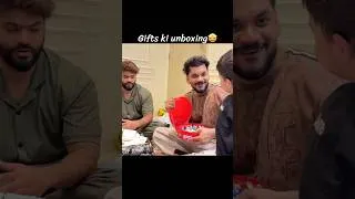 Thumbnail: Gifts ki unboxing 🤩