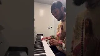 Thumbnail: #pianochallenge