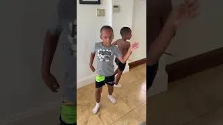 Thumbnail: Amieke and Azhaf : The return of Michael Jackson