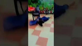 Thumbnail: 🤣ऐसा नाच हमने देखा ही नहीं😂#ComedyShorts#FunnyClips#ViralLaughs#LOLMoments#Shorts