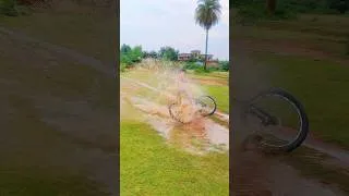 Thumbnail: Master ने ऐसा Cycle Stunt किया 😱🔥 Last में जो हुआ वो देखना मत भूलना! 🚴💦 #shorts #cycle #stunt #viral