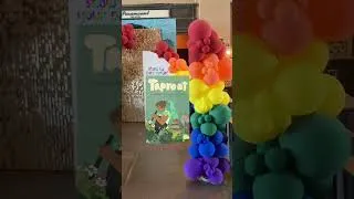 Thumbnail: Read Pride Books All Year Long! Queer Book Recs