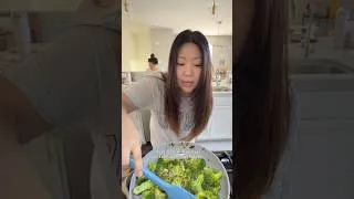 Thumbnail: Sweet and spicy broccoli