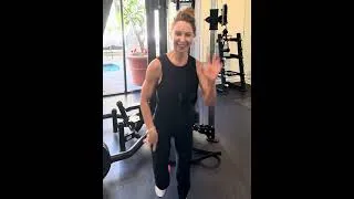 Thumbnail: C’mon ladies - Holiday workout 🎄Who’s with me!? 🧑‍🎄🎁