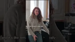 Thumbnail: Paris apartment kitchen