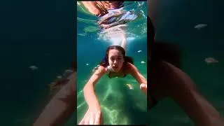 Thumbnail: Peaceful underwater